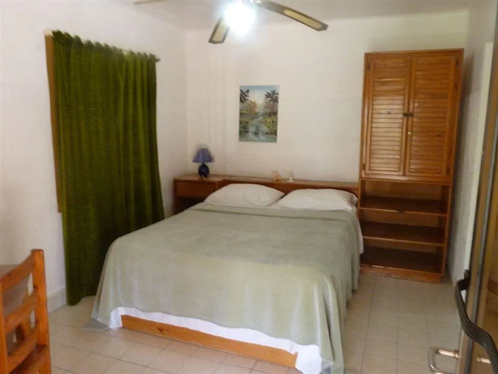 Hotel El Quemaito - Luxury Oceanfront Retreat Barahona